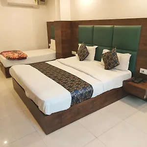 Tark A Family Near Igi Airport Delhi Hotel New Delhi