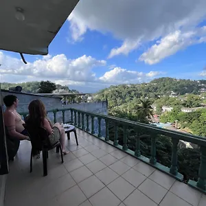 Sunbloom Guest house Kandy
